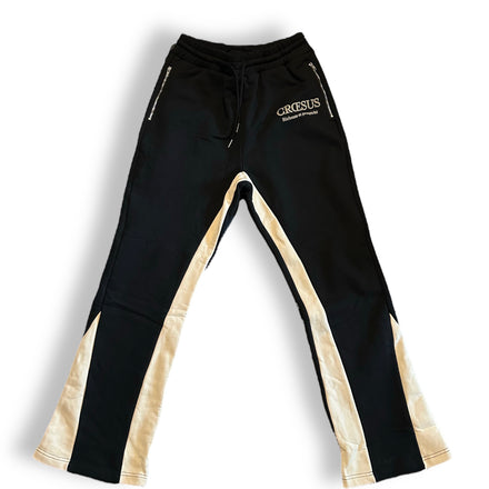 Cozy Flared Sweatpants (Black / Cream)